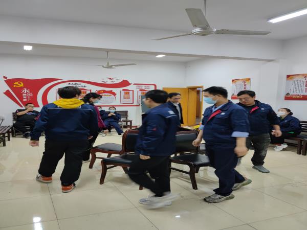 公司慰问驻厂职工开展意见意义运动会-洛阳轴承