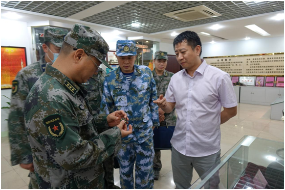 公司民兵组织接受涧西区人武部点验-洛阳轴承