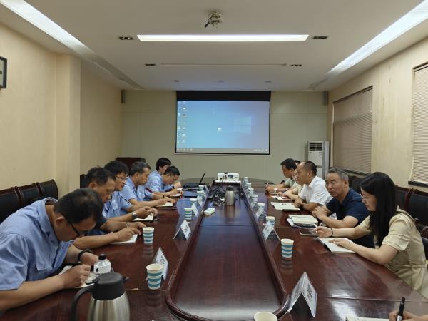民盟洛阳市委主委夏许峰一行到轴研所开展调研-洛阳轴承